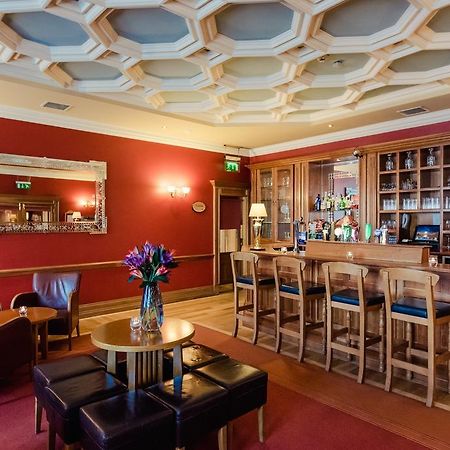 Carnegie Court Hotel Swords Eksteriør bilde