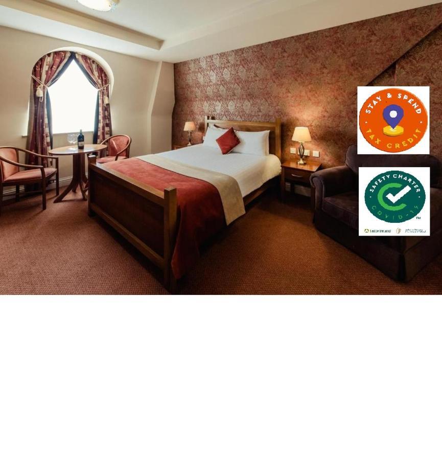 Carnegie Court Hotel Swords Eksteriør bilde