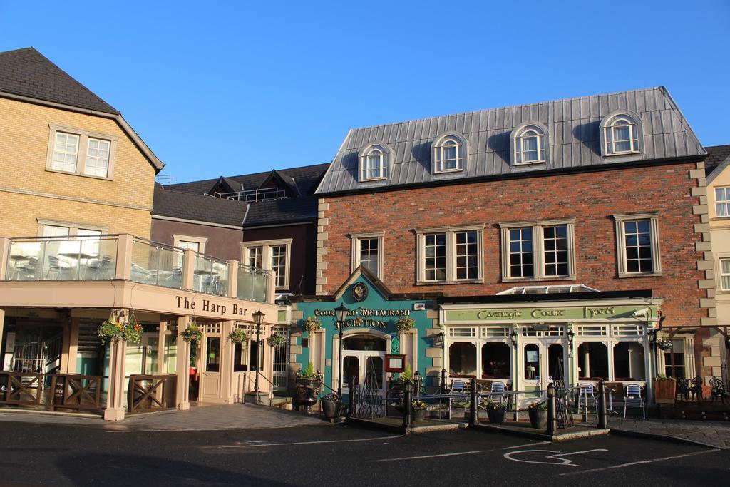 Carnegie Court Hotel Swords Eksteriør bilde